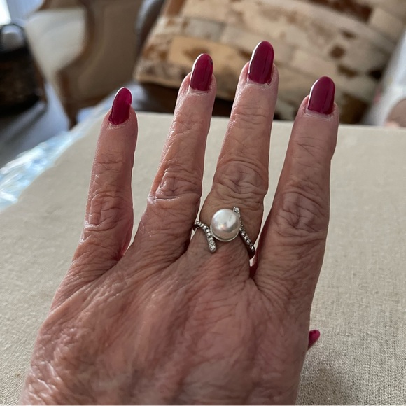 Jewelry - Elegant Vintage Pearl Zircon Ring in Silver Size 8 - NEW